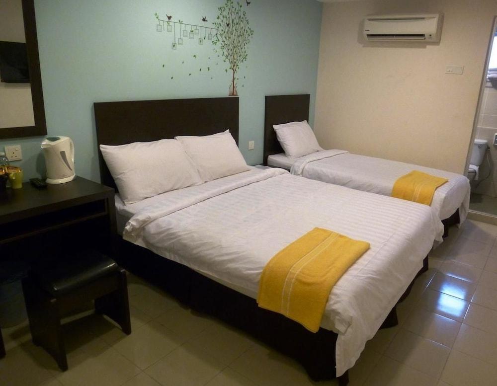 Your Hotel Klang Exterior foto