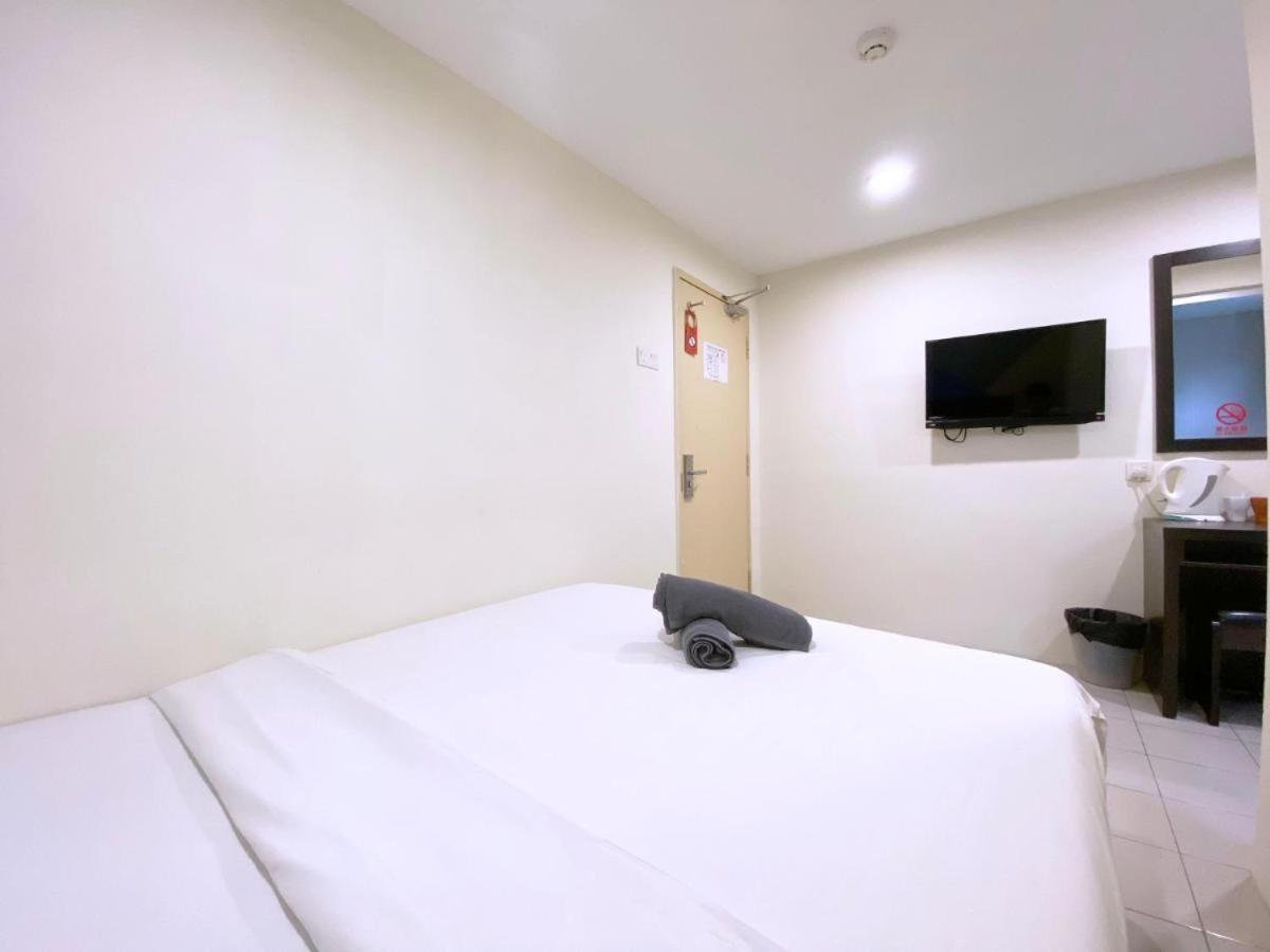 Your Hotel Klang Exterior foto
