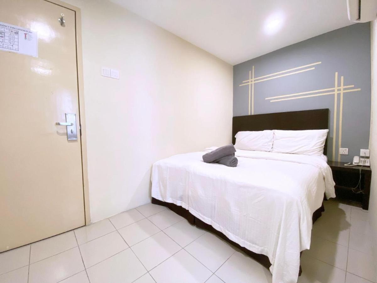 Your Hotel Klang Exterior foto