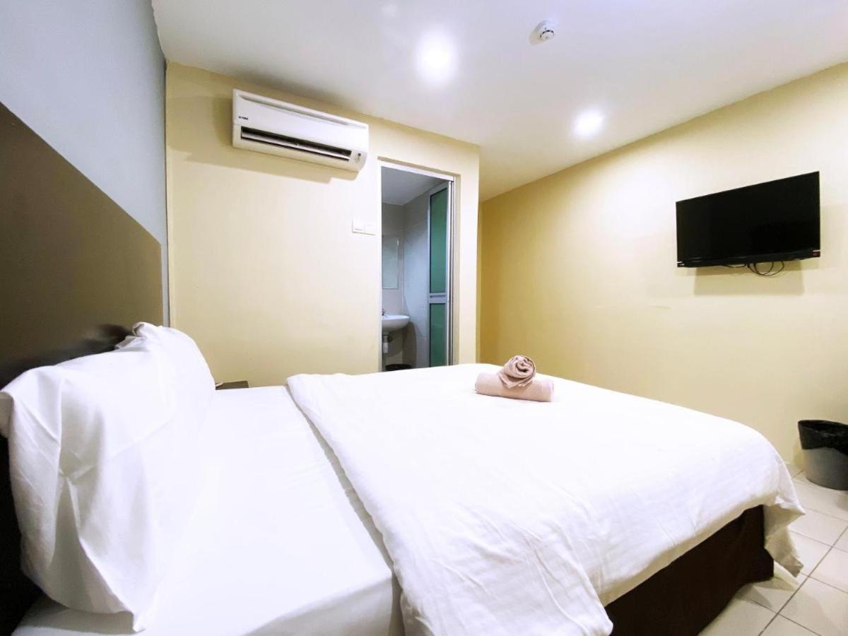 Your Hotel Klang Exterior foto