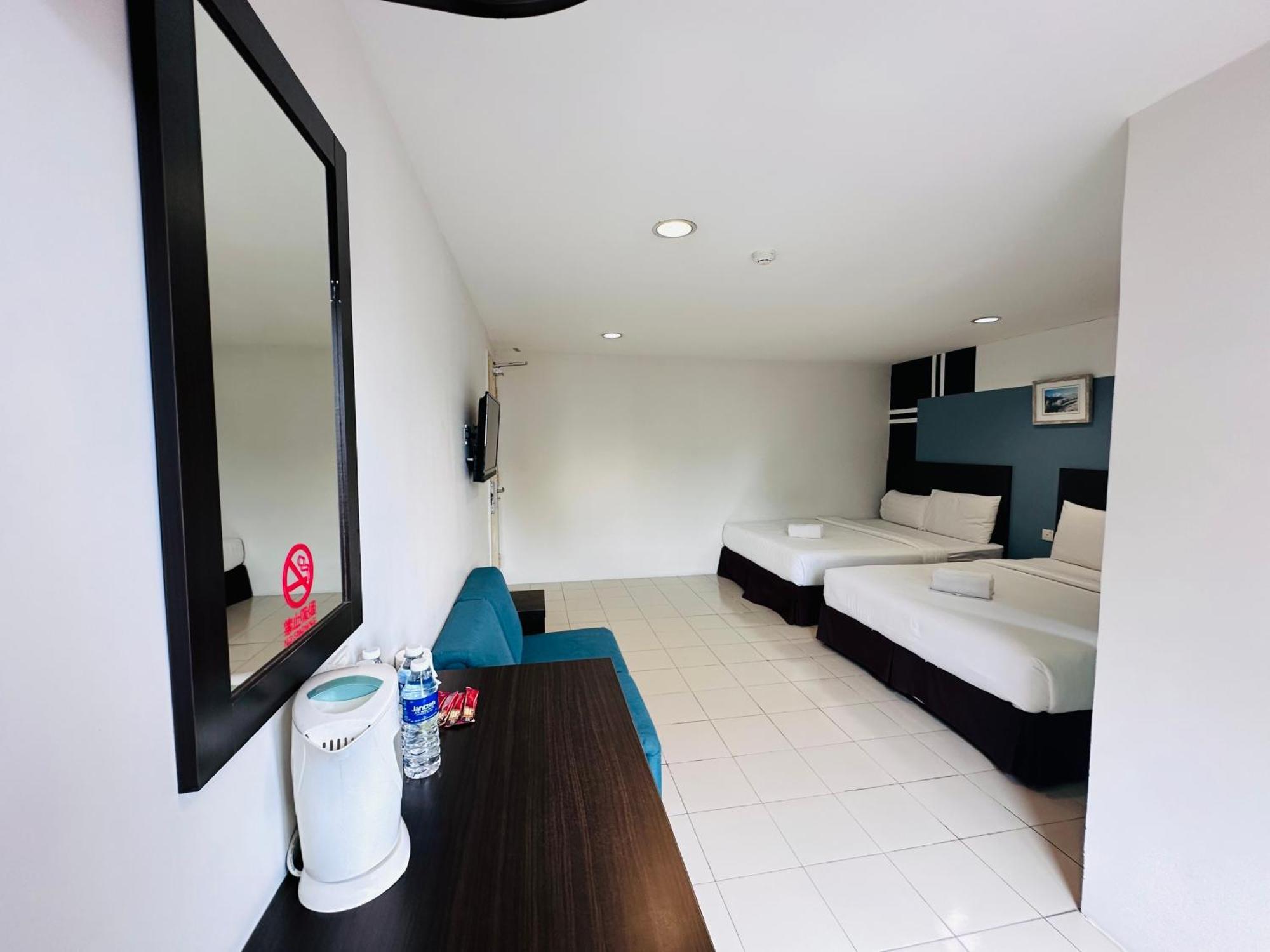 Your Hotel Klang Exterior foto