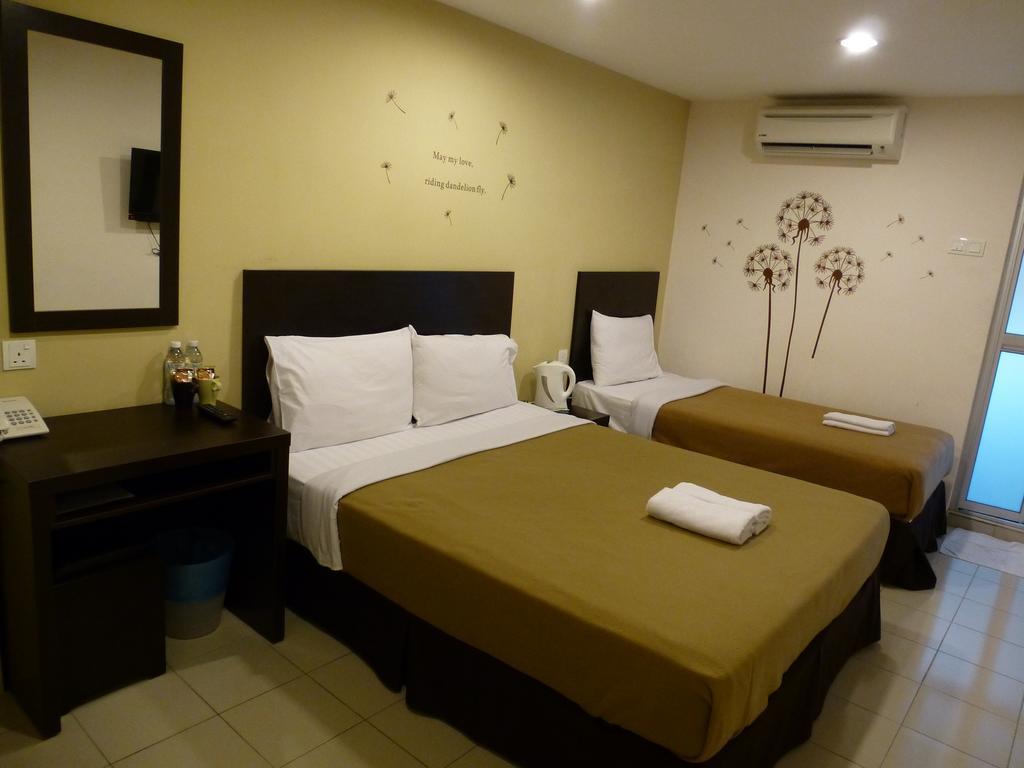 Your Hotel Klang Exterior foto