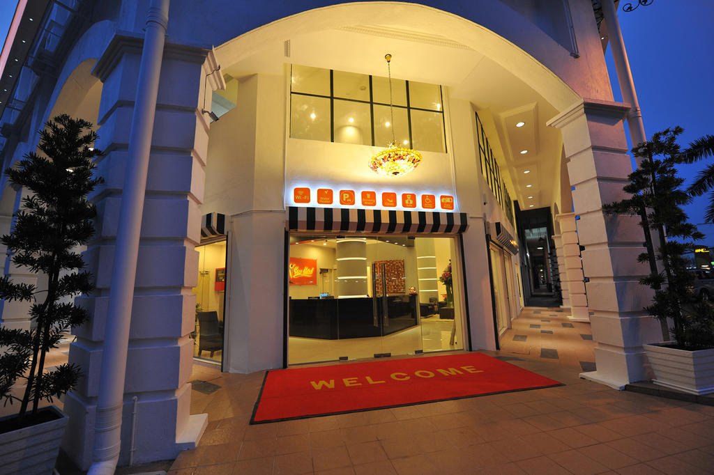 Your Hotel Klang Exterior foto