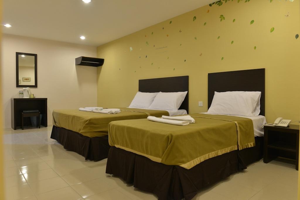 Your Hotel Klang Exterior foto